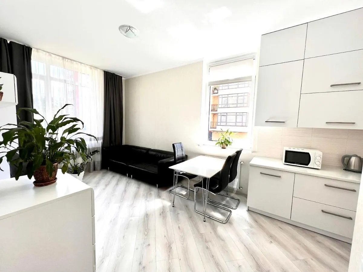 Osapart Cozy Apartment In A Complex Semycvit Lwów
