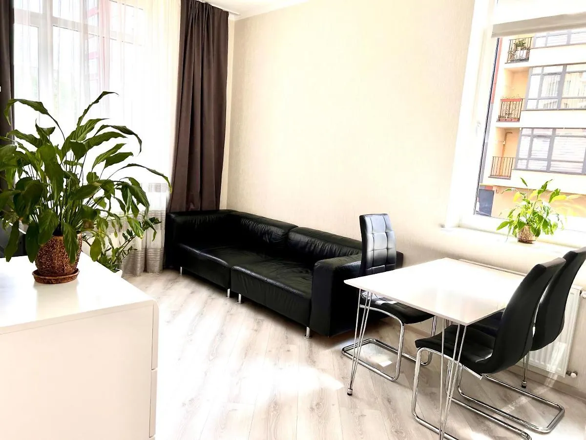 Osapart Cozy Apartment In A Complex Semycvit Lwów